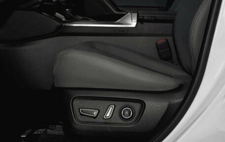 Toyota RAV4, 2025 год, 5 100 000 рублей, 18 фотография