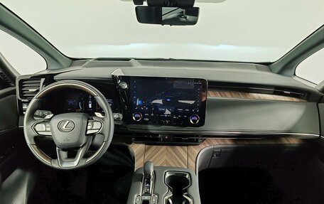 Lexus LM, 2024 год, 17 000 000 рублей, 14 фотография