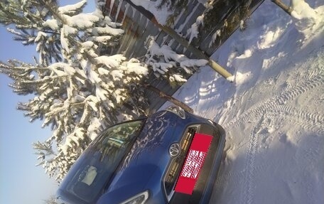 Toyota Sienta II, 2015 год, 1 000 000 рублей, 3 фотография