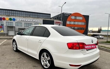 Volkswagen Jetta VI, 2014 год, 1 230 000 рублей, 3 фотография