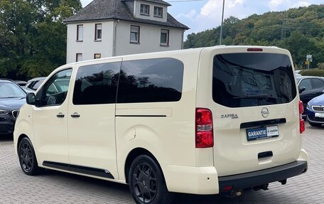 Opel Zafira Life I, 2022 год, 3 950 000 рублей, 8 фотография