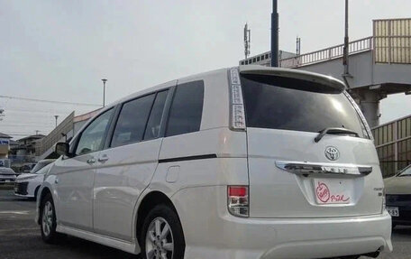 Toyota ISis I, 2013 год, 890 007 рублей, 7 фотография