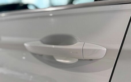 Volkswagen Tiguan II, 2018 год, 2 555 000 рублей, 11 фотография