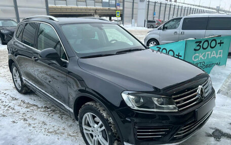 Volkswagen Touareg III, 2016 год, 3 999 000 рублей, 3 фотография