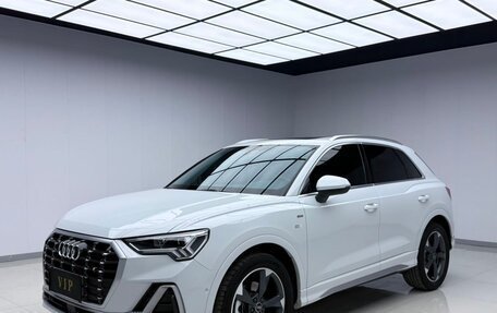 Audi Q3, 2022 год, 2 150 000 рублей, 1 фотография