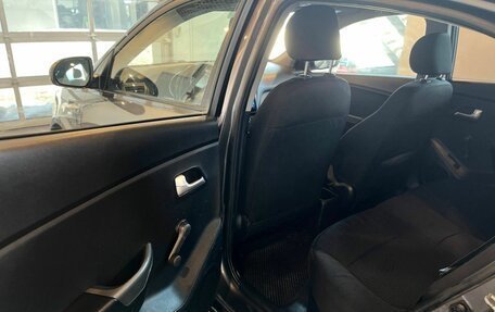 KIA Rio III рестайлинг, 2013 год, 630 000 рублей, 20 фотография