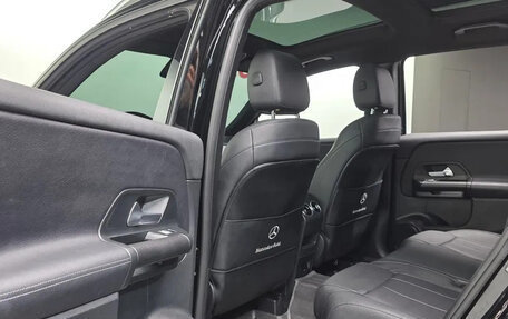 Mercedes-Benz GLB, 2022 год, 2 300 000 рублей, 9 фотография