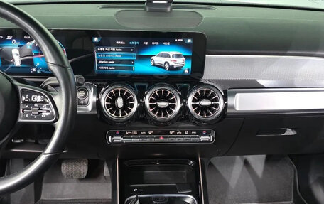 Mercedes-Benz GLB, 2022 год, 2 300 000 рублей, 12 фотография