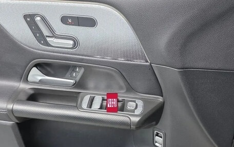 Mercedes-Benz GLB, 2022 год, 2 300 000 рублей, 17 фотография