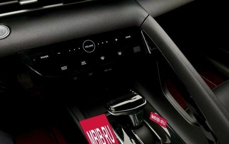 Hyundai Elantra, 2022 год, 1 350 000 рублей, 8 фотография