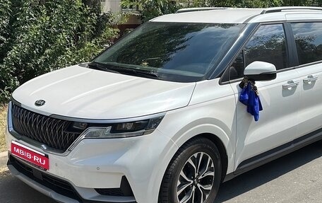 KIA Carnival, 2020 год, 4 349 000 рублей, 2 фотография