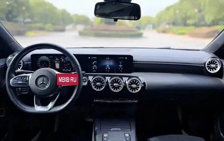Mercedes-Benz A-Класс, 2022 год, 1 590 007 рублей, 13 фотография