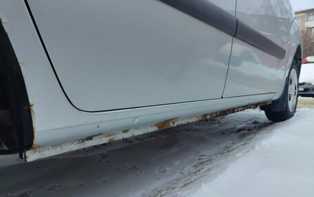 Renault Kangoo II рестайлинг, 2011 год, 800 000 рублей, 4 фотография