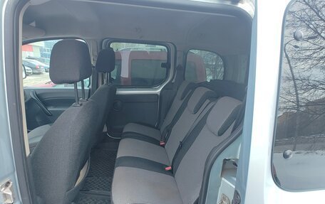 Renault Kangoo II рестайлинг, 2011 год, 800 000 рублей, 15 фотография