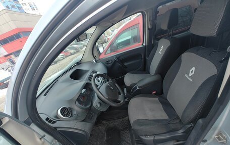 Renault Kangoo II рестайлинг, 2011 год, 800 000 рублей, 14 фотография