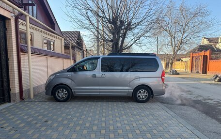 Hyundai H-1 II рестайлинг, 2014 год, 2 280 000 рублей, 6 фотография