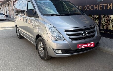 Hyundai H-1 II рестайлинг, 2014 год, 2 280 000 рублей, 3 фотография