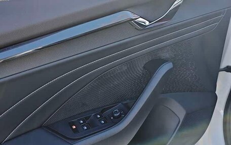 Skoda Octavia IV, 2023 год, 19 фотография