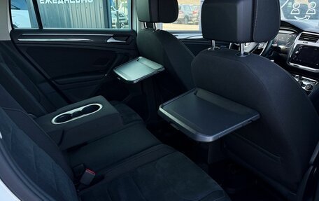 Volkswagen Tiguan II, 2018 год, 2 700 000 рублей, 15 фотография