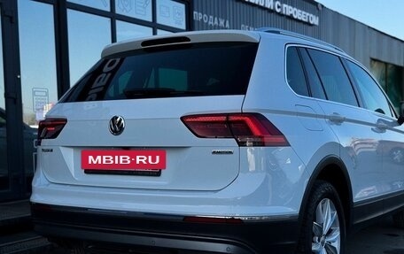 Volkswagen Tiguan II, 2018 год, 2 700 000 рублей, 28 фотография