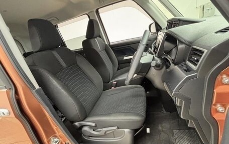 Toyota Roomy I, 2021 год, 765 325 рублей, 11 фотография