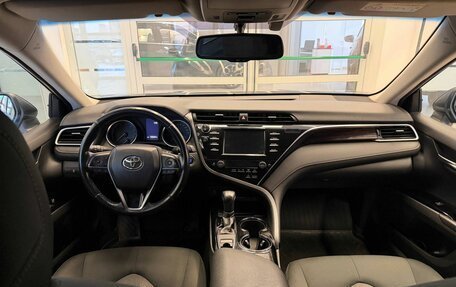 Toyota Camry, 2020 год, 3 000 500 рублей, 11 фотография