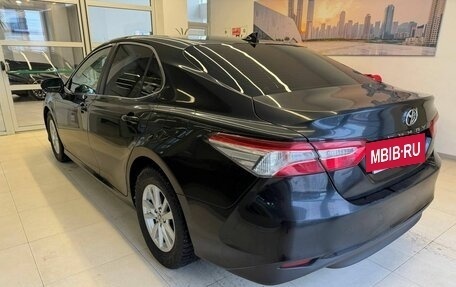 Toyota Camry, 2020 год, 3 000 500 рублей, 6 фотография