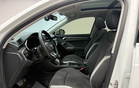 Audi Q3, 2022 год, 2 150 000 рублей, 3 фотография