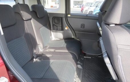 Toyota Roomy I, 2022 год, 760 325 рублей, 23 фотография