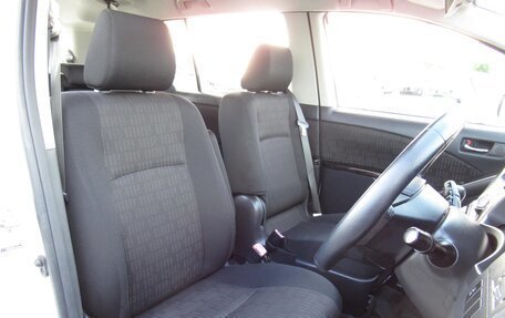 Toyota ISis I, 2017 год, 1 006 000 рублей, 11 фотография