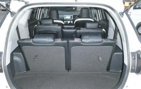 Toyota Wish II, 2016 год, 1 232 000 рублей, 14 фотография