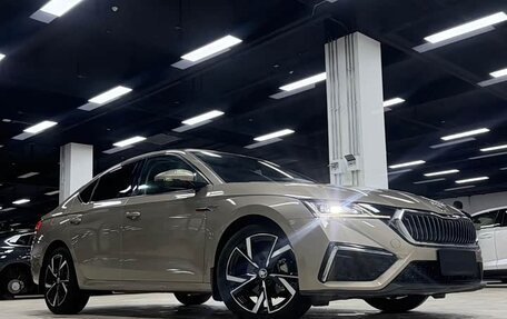 Skoda Octavia IV, 2023 год, 7 фотография