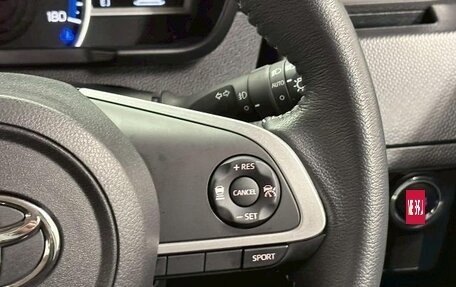 Toyota Roomy I, 2021 год, 745 325 рублей, 18 фотография