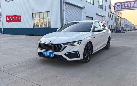 Skoda Octavia IV, 2023 год, 1 455 777 рублей, 2 фотография