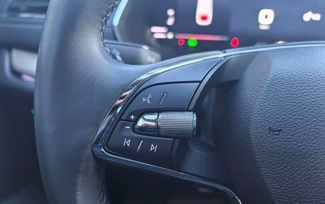 Skoda Octavia IV, 2023 год, 1 455 777 рублей, 11 фотография