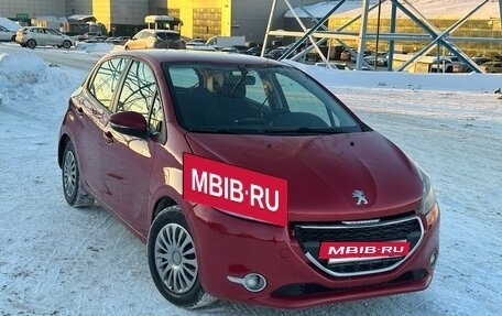Peugeot 208 II, 2014 год, 425 000 рублей, 5 фотография