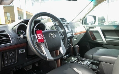 Toyota Land Cruiser Prado 150 рестайлинг 2, 2015 год, 4 398 000 рублей, 13 фотография