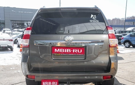 Toyota Land Cruiser Prado 150 рестайлинг 2, 2015 год, 4 398 000 рублей, 8 фотография