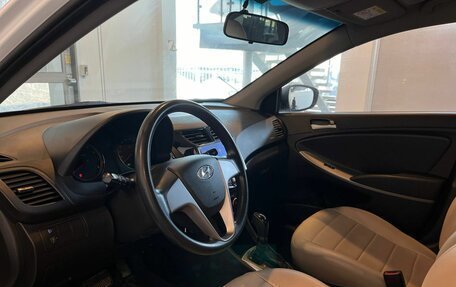 Hyundai Solaris II рестайлинг, 2014 год, 1 095 000 рублей, 22 фотография