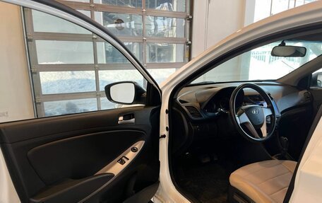 Hyundai Solaris II рестайлинг, 2014 год, 1 095 000 рублей, 20 фотография