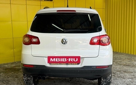 Volkswagen Tiguan I, 2010 год, 1 049 000 рублей, 6 фотография