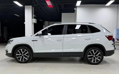 Skoda Kamiq I, 2022 год, 1 615 000 рублей, 8 фотография