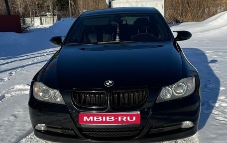 BMW 3 серия, 2008 год, 1 550 000 рублей, 1 фотография