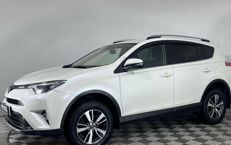 Toyota RAV4, 2017 год, 2 399 000 рублей, 1 фотография
