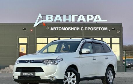 Mitsubishi Outlander III рестайлинг 3, 2013 год, 1 350 000 рублей, 1 фотография