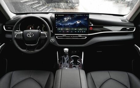 Toyota Highlander, 2026 год, 5 850 000 рублей, 15 фотография