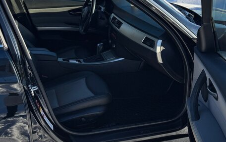 BMW 3 серия, 2008 год, 1 550 000 рублей, 14 фотография