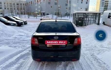 KIA Rio II, 2011 год, 2 фотография