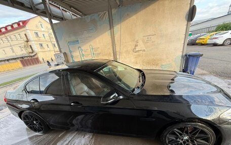 BMW 5 серия, 2013 год, 1 700 000 рублей, 4 фотография