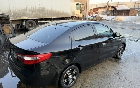 KIA Rio III рестайлинг, 2013 год, 750 000 рублей, 4 фотография
